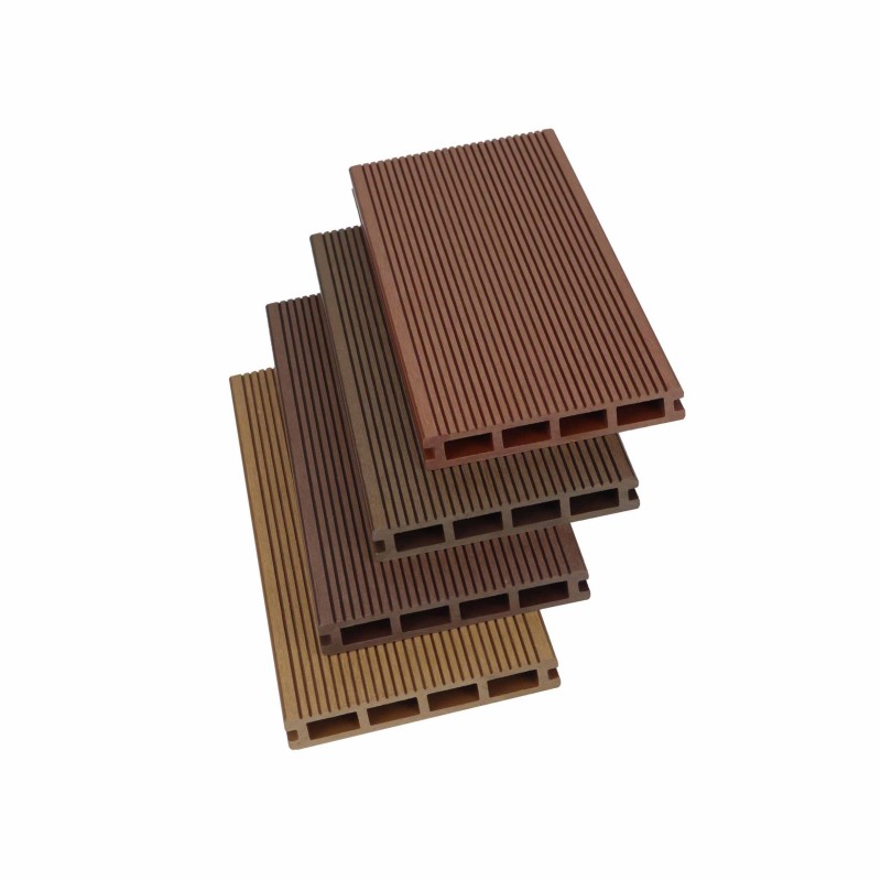 Deck de madeira e plástico composto durável com design moderno de lixamento - SAYRUO